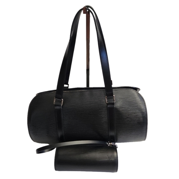 Louis Vuitton Handbags - MI 1025 Authentic noir epi leather Louis Vuitton soufflot bag with pouch